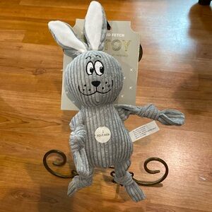 - Jmle Brand New Bunny  Dog Toy With Squeaker Very Solf 14”